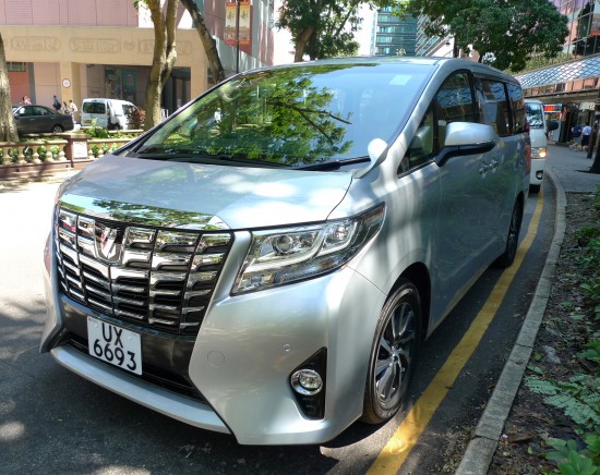 香港・中国本土間国境越え送迎＜専用車（ダブルプレート車）利用│日本語ガイド付き│選べる車両（1～45名様に対応）＞